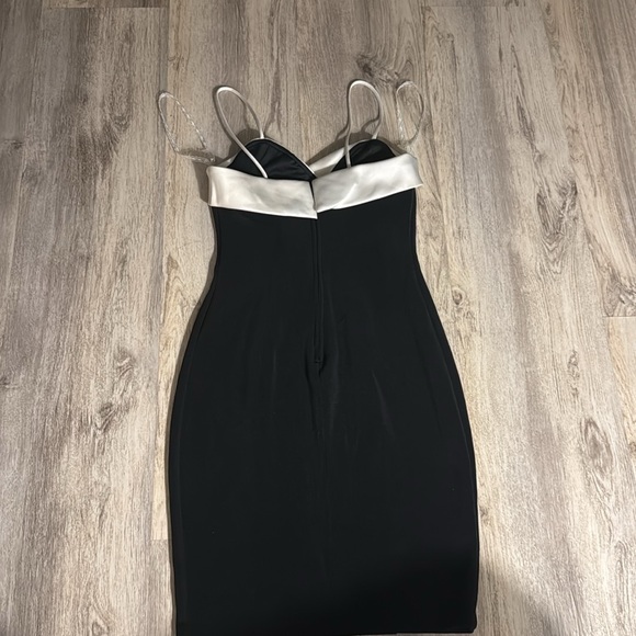 Vintage Betsy & Adam Dress - Picture 2 of 3